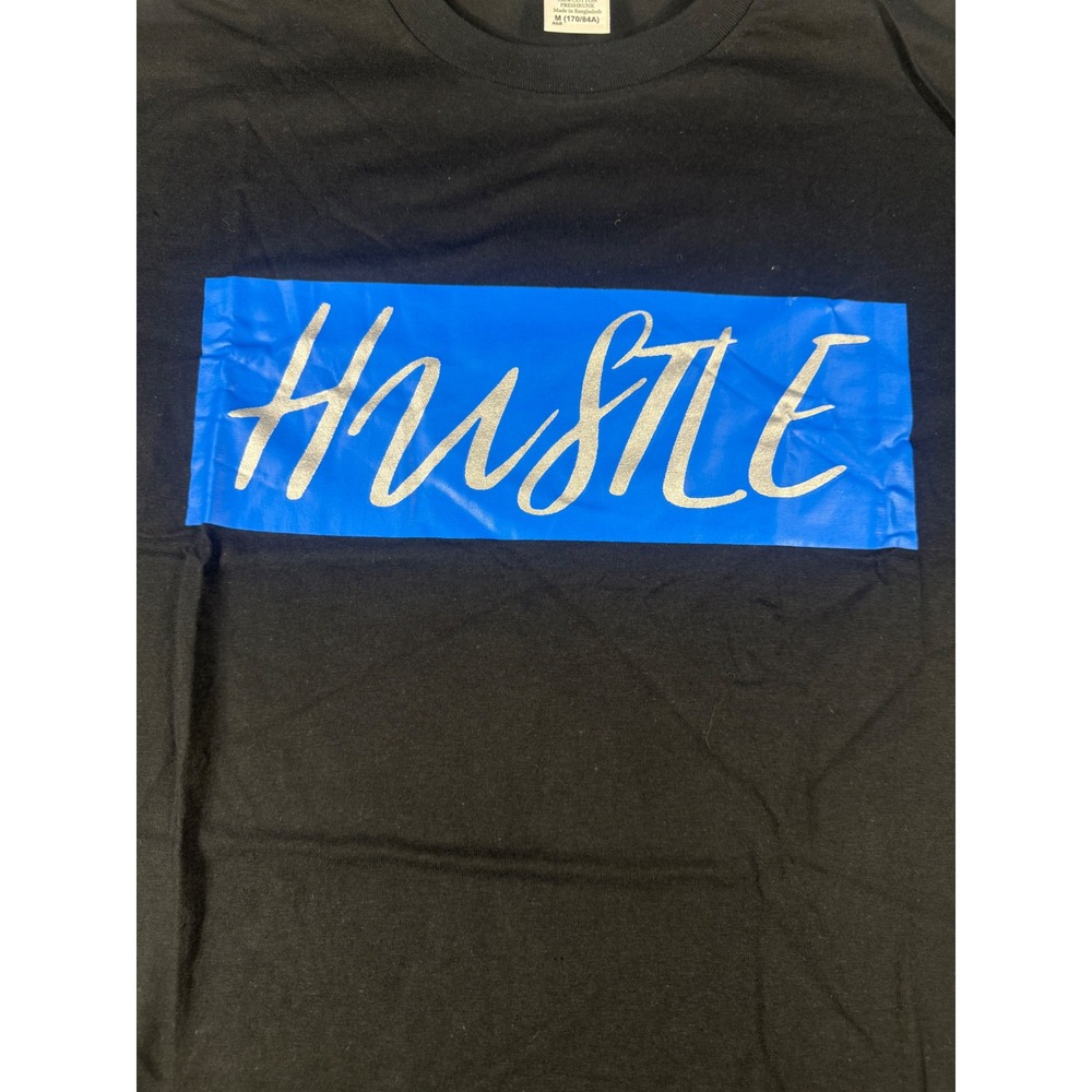 Gildan Premium Cotton Hustle Graphic T-Shirt Mens Medium Black Blue Silver